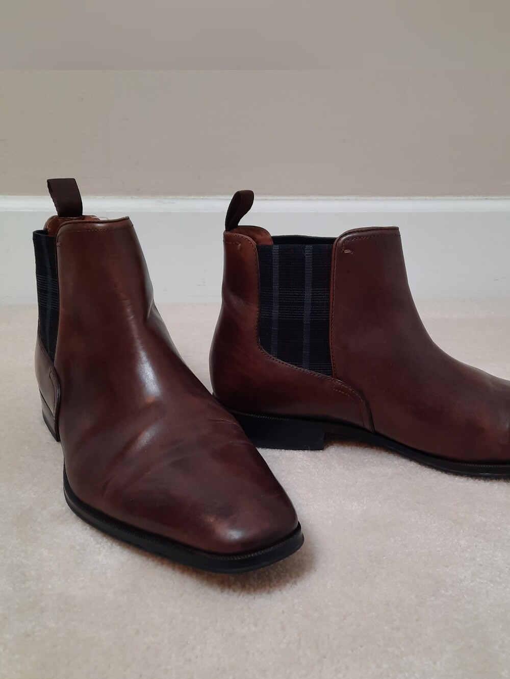 Florsheim Chelsea Boots Ankle Brown Leather Slip On Size 9.5 Glen Plaid Trim